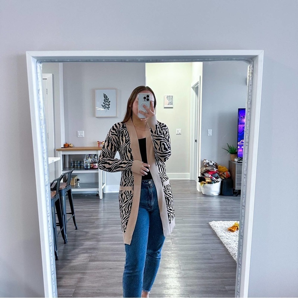 Guess Madam Zebra Printed Tan Thick Long Cardigan
